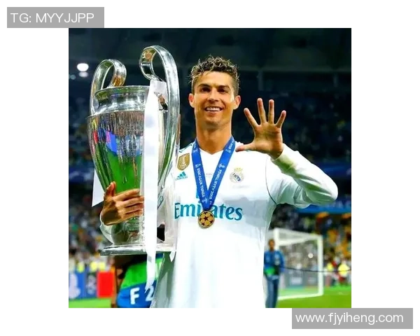 帅气足球明星风采尽显，激情四射的运动瞬间定格永恒荣耀